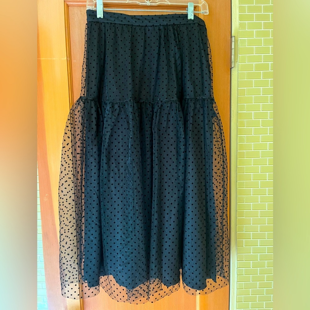 H&M Black Sheer Polka Dot Midi Skirt Size 10 / Large 🖤